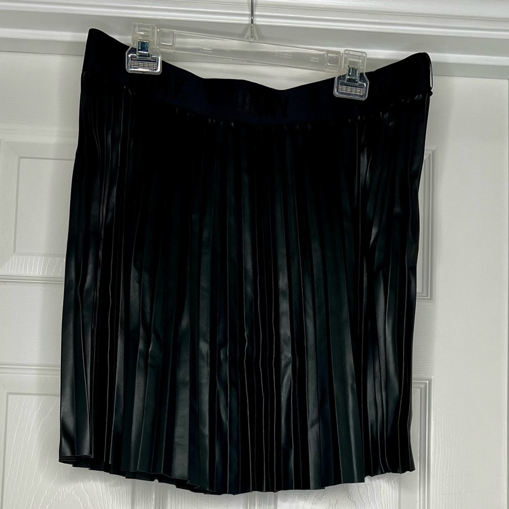 DKNY Stylze